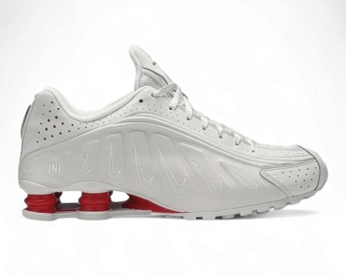 Nike Shox R4 White / University Red sneakers