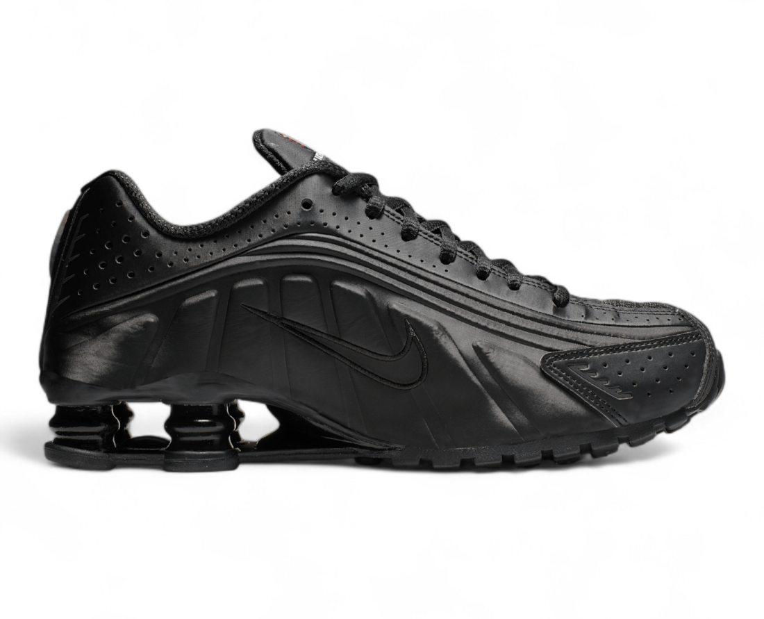 Nike Shox R4 Black sneakers